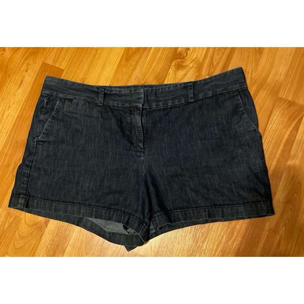 Ann Taylor Loft Classic Jean‎ shorts